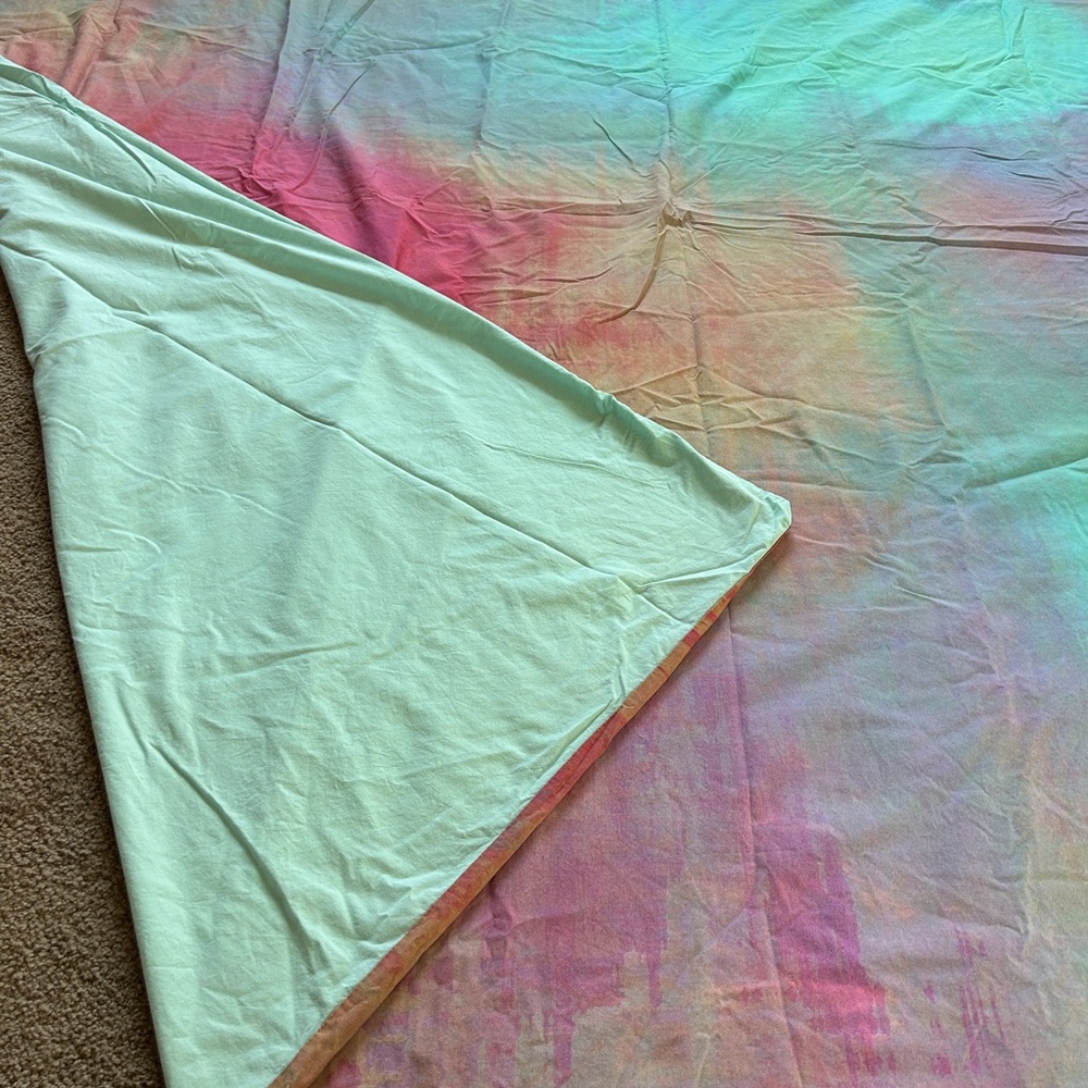 Multicolor IKEA Queen duvet cover and 2 pillow cases